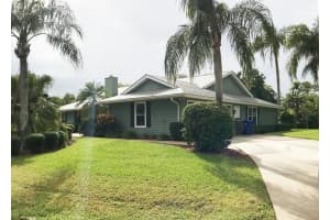 535 33rd Ave, Vero Beach, FL 32968, Sold 03/12/18