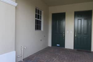 354 SW Walking Path, Stuart, FL 34997, Sold 01/05/18
