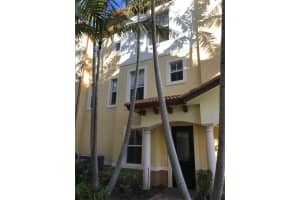 2686 N Federal Hwy, Boynton Beach, FL 33435, Sold 03/04/19