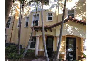 2686 N Federal Hwy, Boynton Beach, FL 33435, Sold 03/04/19