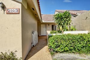 6901 Barbarossa St, Boca Raton, FL 33433, Sold 01/26/18