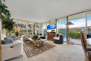 3545 S Ocean Blvd, South Palm Beach, FL 33480, Sold 06/01/18