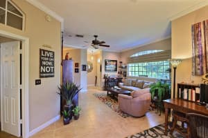 1400 Winding Oaks Cir W A403, Vero Beach, FL 32963, Sold 12/15/17