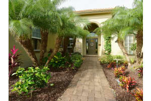 575 Caroline Dr, Vero Beach, FL 32968, Sold 07/19/18