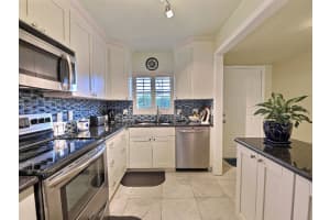 1300 Seaway Dr d5, Fort Pierce, FL 34949, Sold 12/08/17