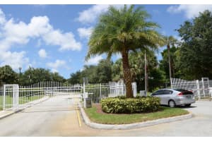 4522 Thornwood Cir, West Palm Beach, FL 33418, Sold 01/26/18