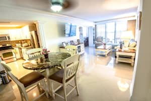 2840 S Ocean Blvd, Palm Beach, FL 33480, Sold 02/07/18