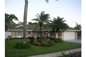 145 Parkwood Dr, Royal Palm Beach, FL 33411, Sold 01/29/18