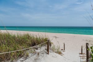 2773 S Ocean Blvd, Palm Beach, FL 33480, Sold 04/27/18