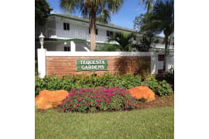 6 Garden St, Jupiter, FL 33469, Sold 05/08/18