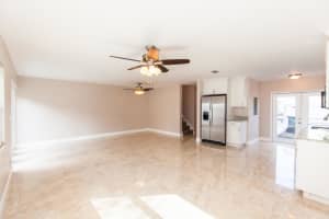 5086 NW 5th St, Delray Beach, FL 33445, Sold 01/19/18