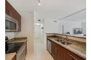 2421 NE 65th St, Fort Lauderdale, FL 33308, Sold 04/30/18