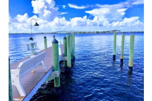 4010 NE Breakwater Dr, Jensen Beach, FL 34957, Sold 10/11/18