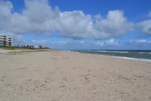 2545 S Ocean Blvd, Palm Beach, FL 33480, Sold 06/05/18