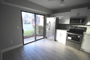 208 Lakeview Dr E, Royal Palm Beach, FL 33411, Sold 12/22/17
