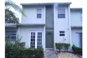 834 Crystal Lake Dr, Pompano Beach, FL 33064, Sold 03/30/18