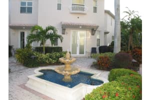 1900 Oceanwalk Ln, Pompano Beach, FL 33062, Sold 06/15/18