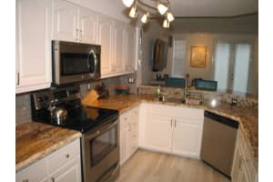 1900 Oceanwalk Ln, Pompano Beach, FL 33062, Sold 06/15/18