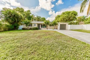 562 Davis Rd, Delray Beach, FL 33445, Sold 01/11/18