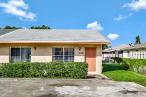 2341 Avenue Z b, West Palm Beach, FL 33404, Sold 02/08/18