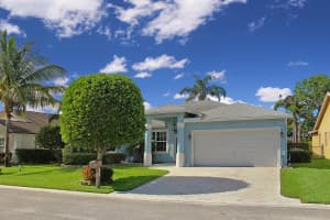 1451 Fairway Cir, Greenacres, FL 33413, Sold 01/19/18