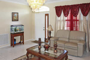 1451 Fairway Cir, Greenacres, FL 33413, Sold 01/19/18