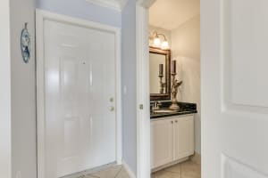 940 Jeffery St, Boca Raton, FL 33487, Sold 04/02/18