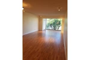 200 Waterway Dr S, Lantana, FL 33462, Sold 01/05/18