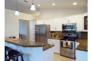 12083 Sunset Point Cir, Wellington, FL 33414, Sold 01/30/18