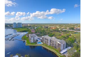 11370 12 Oaks Way, North Palm Beach, FL 33408, Sold 12/29/17