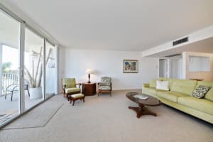 1 Harbourside Dr, Delray Beach, FL 33483, Sold 05/04/18