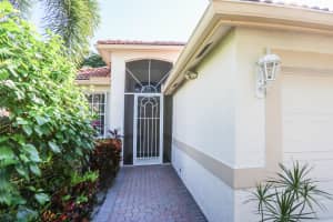 6080 Rossmoor Lakes Ct, Boynton Beach, FL 33437, Sold 03/15/18