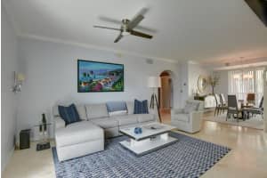 225 NE 1st St, Delray Beach, FL 33444, Sold 05/01/18