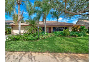 12880 La Rochelle Cir, West Palm Beach, FL 33410, Sold 06/21/18