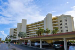 19800 Sandpointe Bay Dr, Tequesta, FL 33469, Sold 06/25/18