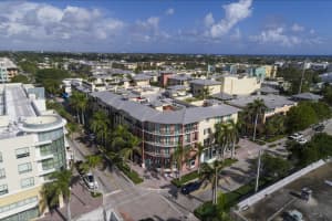 235 NE 1st St, Delray Beach, FL 33444, Sold 02/19/18
