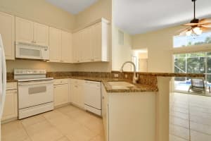 46 SW Cabana Point Cir, Stuart, FL 34994, Sold 04/30/18