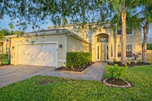 4600 59th Dr, Vero Beach, FL 32967, Sold 05/29/18