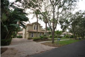 2440 Whispering Oaks Ln, Delray Beach, FL 33445, Sold 01/16/18