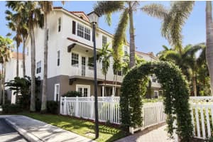 129 Ocean Cay Way, Hypoluxo, FL 33462, Sold 03/30/18