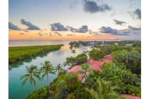 960 Harbor Dr, Key Biscayne, FL 33149, Sold 06/27/18