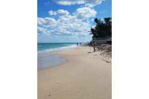 3575 S Ocean Blvd, South Palm Beach, FL 33480, Sold 02/08/18