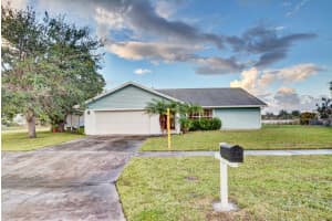 886 S Patrick Cir, West Palm Beach, FL 33406, Sold 04/24/18