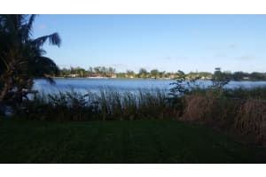 886 S Patrick Cir, West Palm Beach, FL 33406, Sold 04/24/18