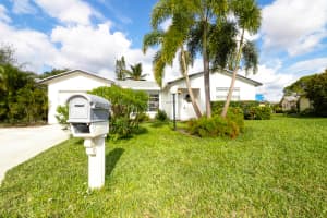 6322 Silver Moon Ln, Greenacres, FL 33463, Sold 03/02/18