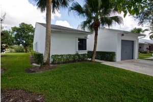206 Par Dr, Royal Palm Beach, FL 33411, Sold 12/29/17