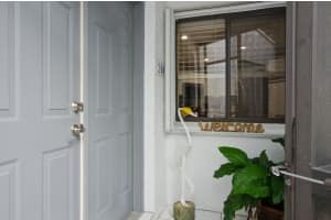 206 Par Dr, Royal Palm Beach, FL 33411, Sold 12/29/17