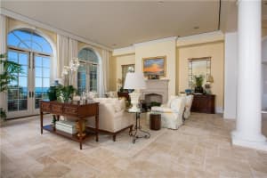 MLS# R10386704, Vero Beach, Florida 32963