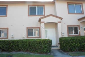 1940 Lakeview Dr W, Royal Palm Beach, FL 33411, Sold 04/10/18