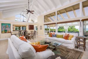 MLS# R10387046, Vero Beach, Florida 32963